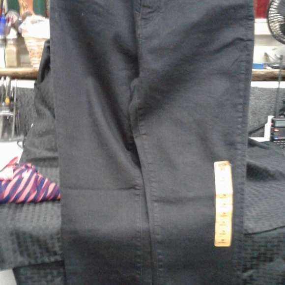 Route 66 jeans - Picture 3 of 3